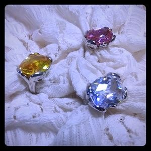 Amazing Rhinestone White Gold Realistic Ring Sz 8